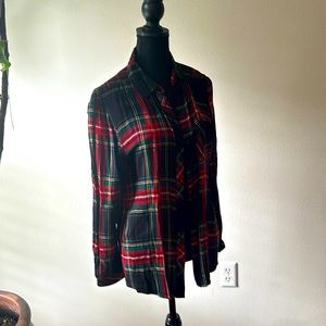 Flannel red plaid long sleeve shirt.